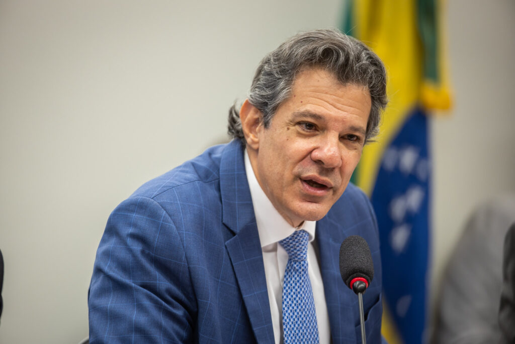 Haddad critica Bolsonaro durante a apresentação do Plano Safra 2025/26