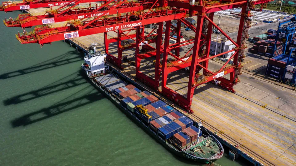 EUA e China selam pacto sobre exportação de elementos raros; saiba mais.