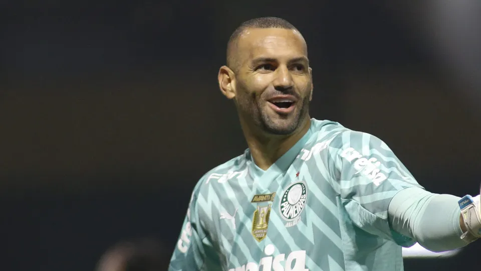 Weverton não reconhece erro e atribui a má sorte do Palmeiras no Mundial de Clubes.
